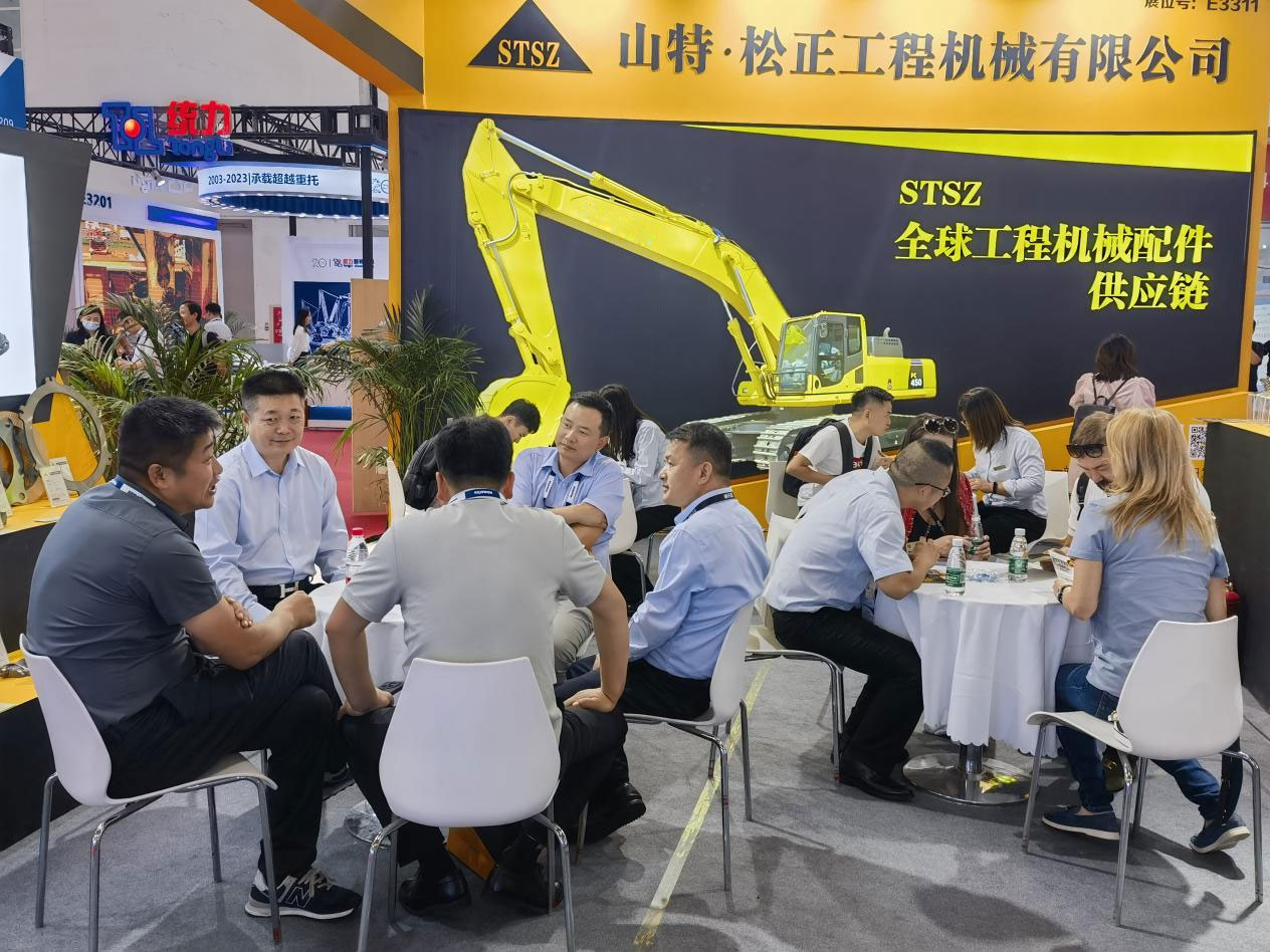 山特松正亮相BICES 2023 ▏第十六屆中國(guó)(北京)國(guó)際工程機(jī)械展
