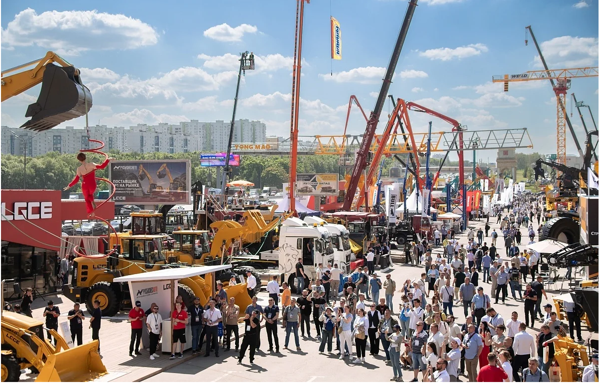 山特松正閃耀 2025 俄羅斯莫斯科國(guó)際礦業(yè)及工程機(jī)械展覽會(huì)