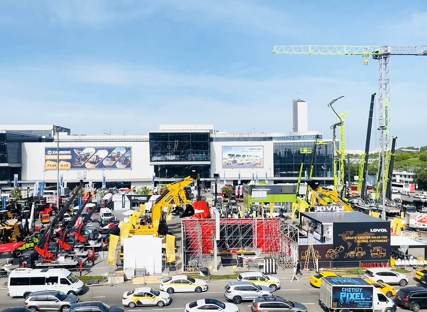 山特&middot;松正閃耀莫斯科工程機(jī)械展